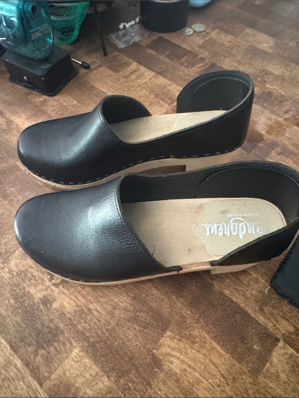 Sandgrens Brett closed-back clog - Black Women's Leather Clogs Comfort Slip-On